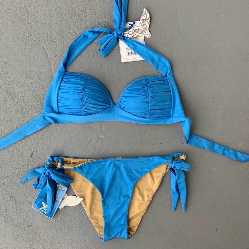 Lisa Blue blue bikini